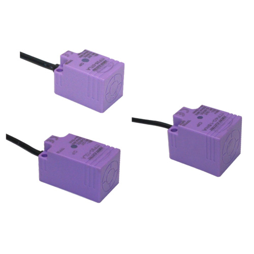 方型接近开关